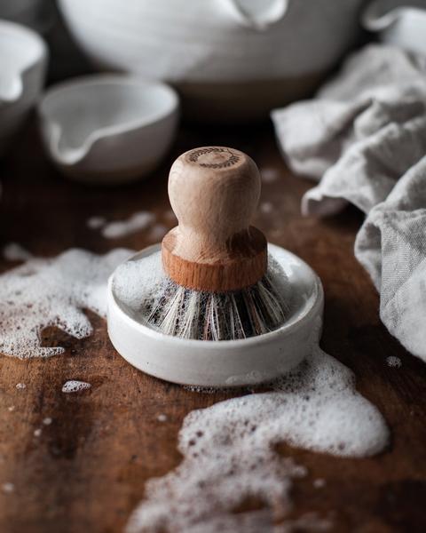 Farmhouse Pottery - Laurel Pot Brush Set