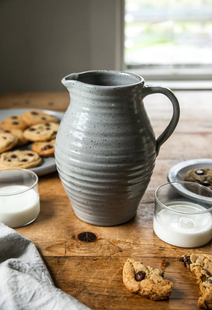 Farmhouse Pitcher, Bowl with gray Lid