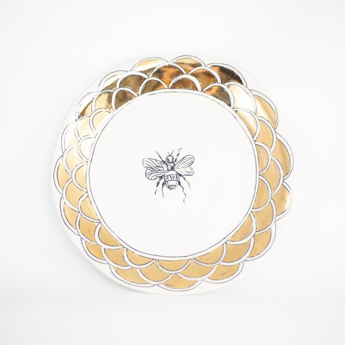 HOPE + MARY Gold Bee Dessert Plate